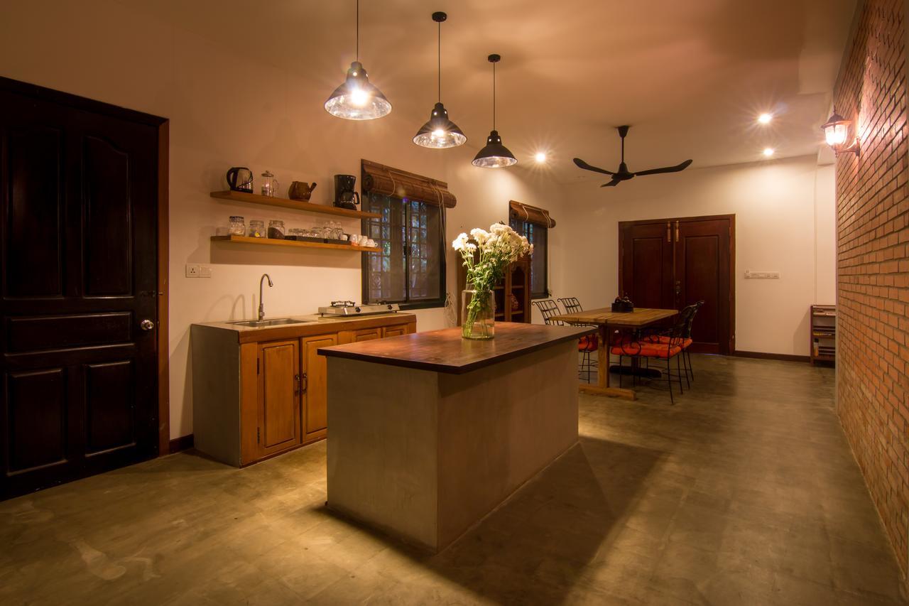 The Orientation Lodge Ciudad de Siem Riep Exterior foto